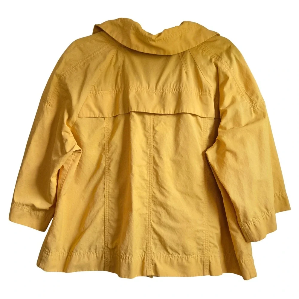 Chic‎ Yellow Funnel Neck Swing Rain Jacket, L 3/4 Sleeve Lightweight Windbreaker